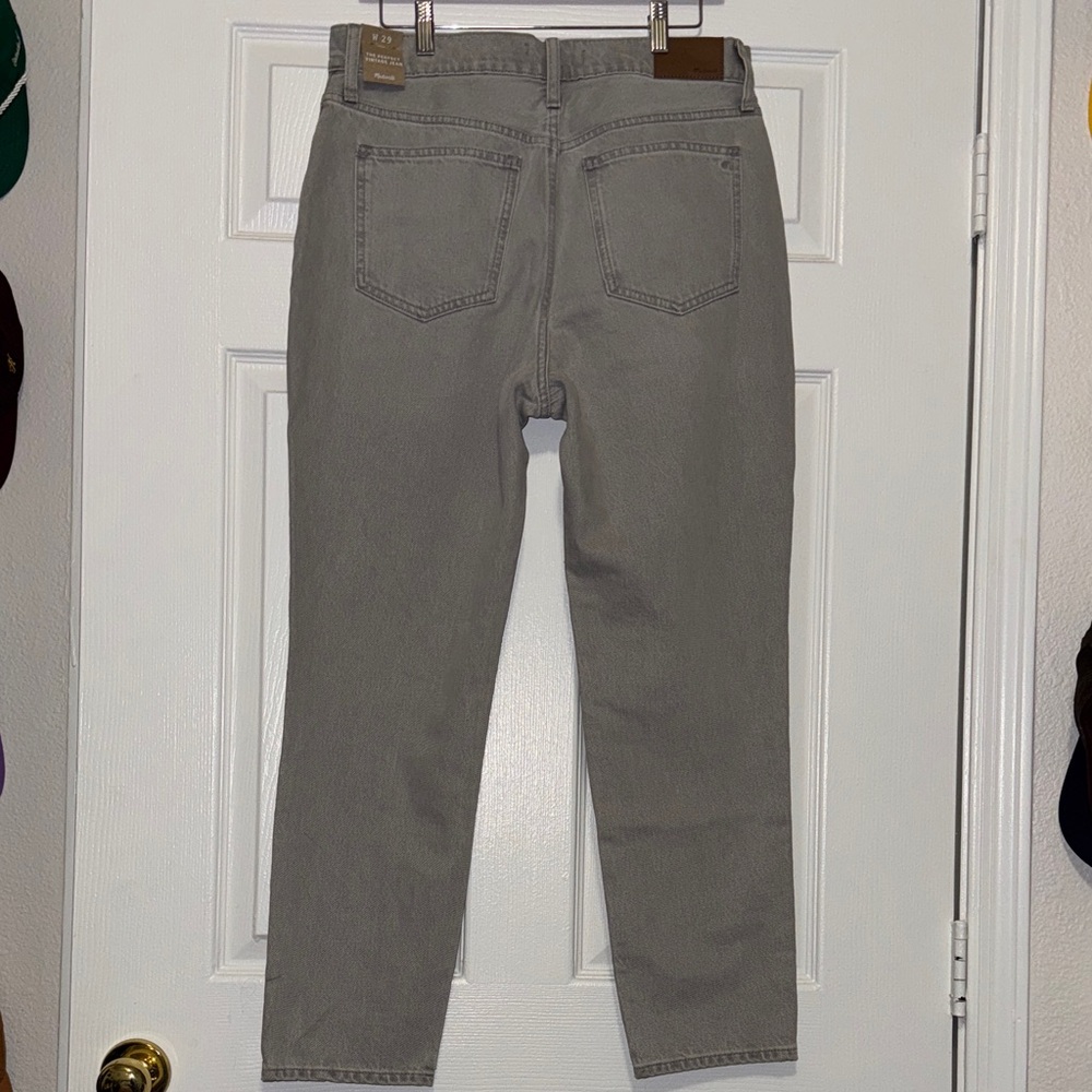 NWT Madewell Women's Straight Leg Jeans - Gray - Picture 7 of 7